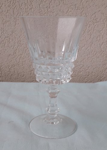 4 verres à pied en cristal