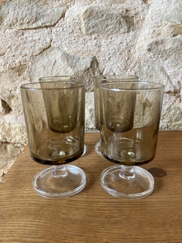 4 verres à pied Luminarc, modèle Suède