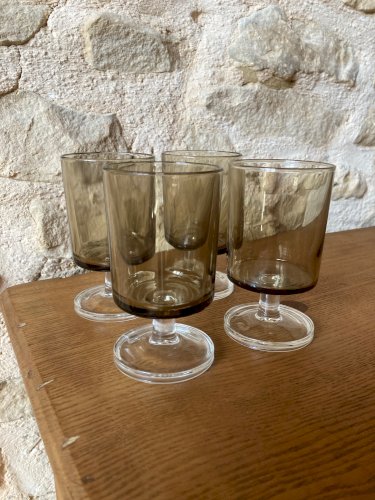 4 verres à pied Luminarc, modèle Suède