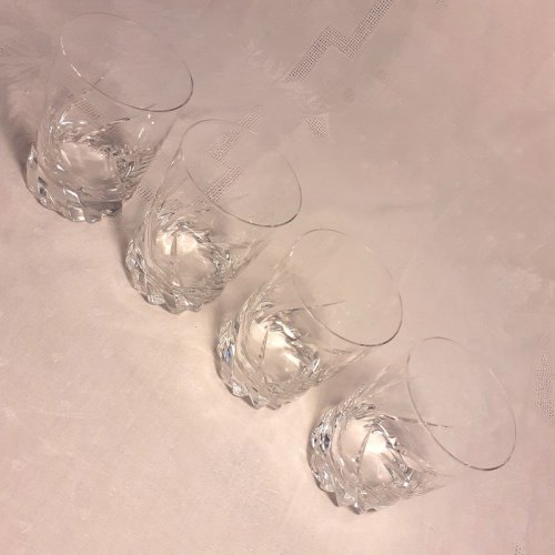 4 verres Daum cristal modèle Bleneau H11cm 33cl