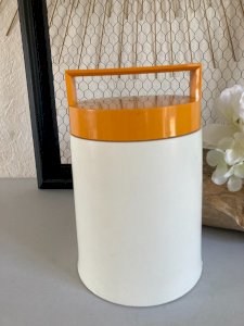 dot