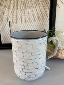 dot