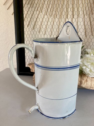 425⚜️ Décoration Ancien Broc Pot De Lavement en Tôle Émaillée Vintage