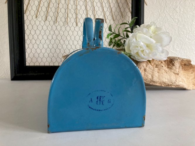 425⚜️ Décoration Ancien Broc Pot De Lavement en Tôle Émaillée Vintage