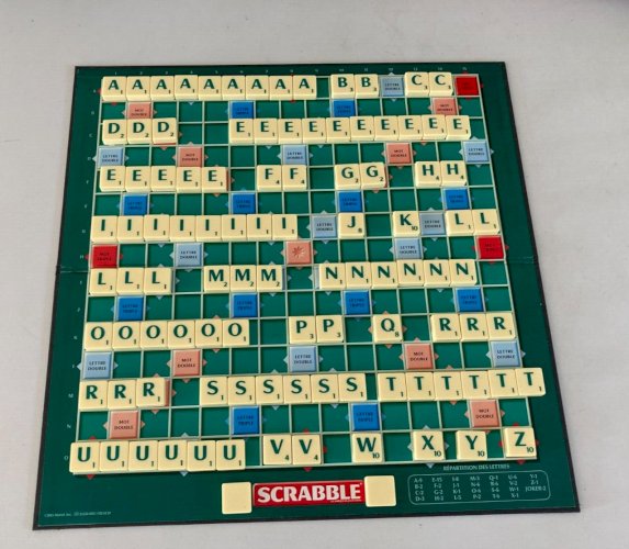 425⚜️ Jeu de Société et de Lettres Scrabble Classique Vintage Complet