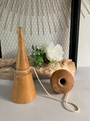 425⚜️ Jouet Bilboquet en Bois Hauteur 25 Cm