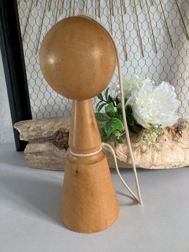425⚜️ Jouet Bilboquet en Bois Hauteur 25 Cm