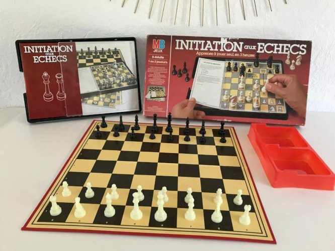 5⚜️ Ancien Jeu De Société Jeu MB Initiation Aux Échecs Apprenez à jouer Complet