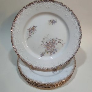 5 antique plates, Creil and Montereau, 19th century – relief floral decoration, gilded