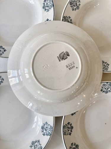 5 assiettes creuses, Sarreguemines, modèle René