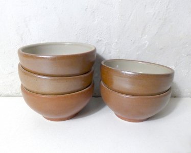 5 vintage stoneware bowls