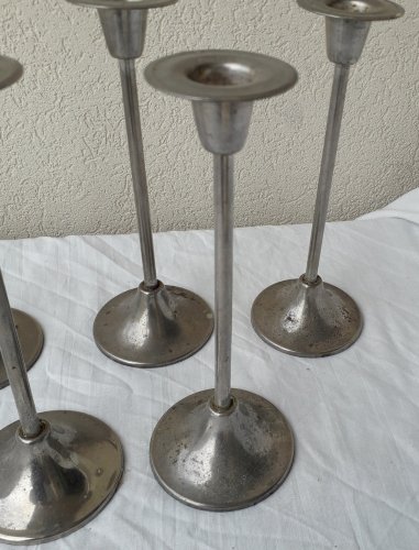 5 bougeoirs en métal