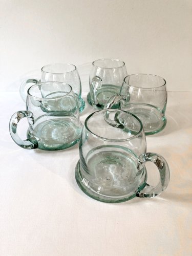 5 chopes à bières en verre soufflé bullé