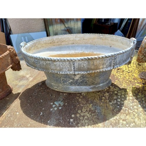 5 Jardinières en Fonte 1900 : Charleville - Mézières