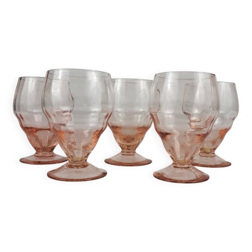 5 verres à vin en verre rose