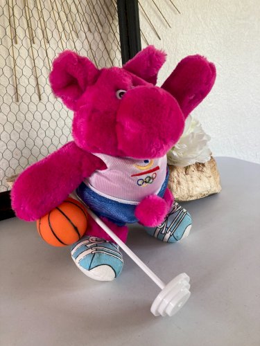 525⚜️ Ancienne Peluche Doudou Rose Kodak 1988 Mascotte Jeux Olympiques