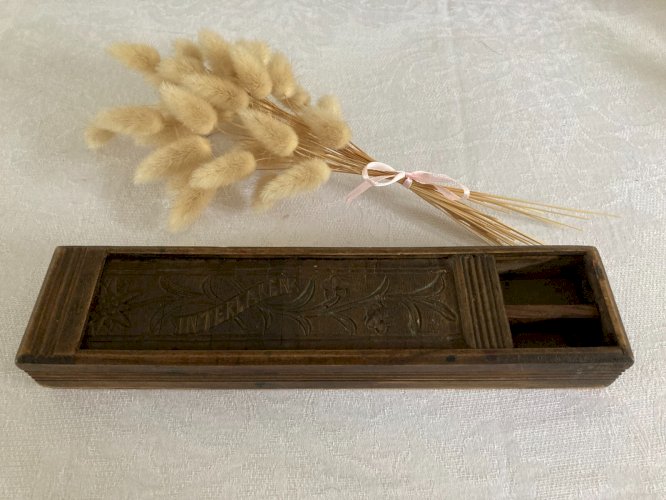 525⚜️ Décoration Ancienne Boite Plumier à Rideau Coulissant en Bois Interlaken