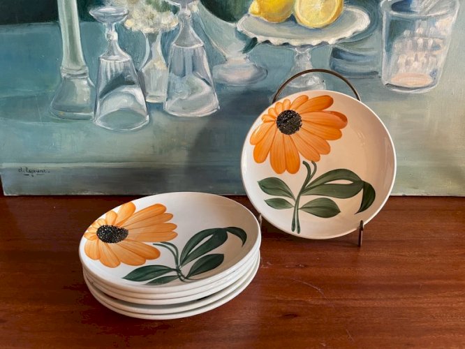 6 + 3 assiettes à dessert Marguerite Gien vintage