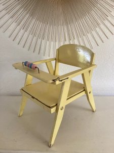6⚜️ Old Yellow Wooden Child's Chair with Vintage Pot