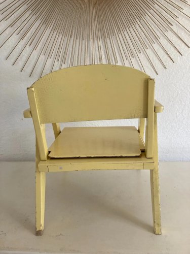 6⚜️ Ancienne Petite Chaise en Bois Enfant Jaune Avec Petit Pot Vintage