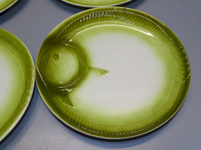 -6 ASSIETTES à décor de POISSON VERT CERAMIQUE MOULIN DES LOUPS GRAND FEU   D