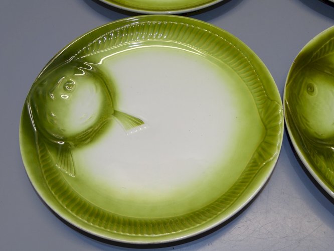 -6 ASSIETTES à décor de POISSON VERT CERAMIQUE MOULIN DES LOUPS GRAND FEU   D