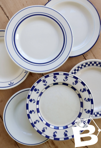 6 assiettes à dessert dépareillées vintage - Porcelaine bleue blanche
