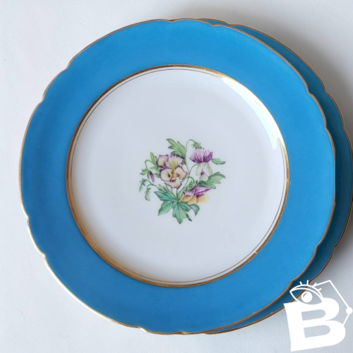 6 assiettes à dessert en porcelaine Vieux Paris XIXème