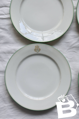 6 assiettes à dessert monogrammées porcelaine de Limoges