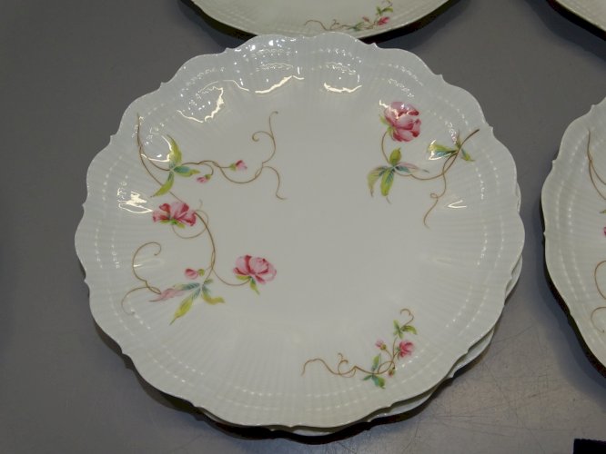 -6 ASSIETTES A DESSERT  PORCELAINE DE LIMOGES GIRAUD déco TABLE de FETES   D