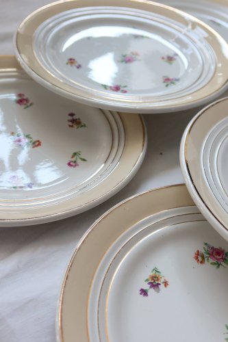 6 assiettes à dessert vintage  Céranord France « Cheverny » - Motif fleuri