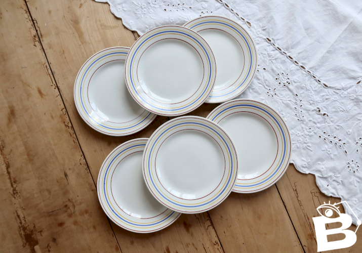 6 assiettes à dessert vintage Céranord Saint-Amand rayures rouge bleu jaune