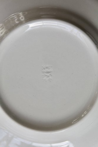 6 assiettes à dessert vintage faïence blanche - Décor cerises bleues