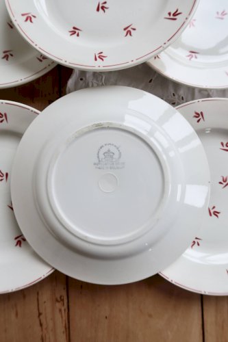 6 assiettes à dessert vintage faïence motifs rouges