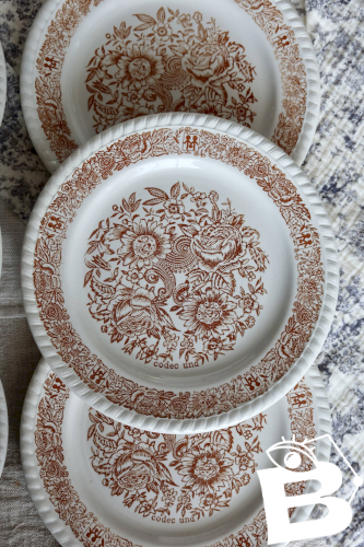 6 assiettes à dessert vintage fleuries – Codec – Décor brun rustique
