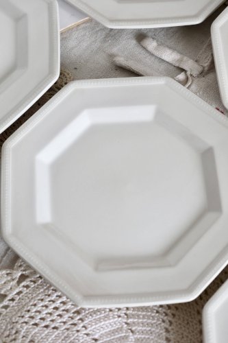 6 assiettes à dessert vintage octogonales à décor perlé, Johnson Brothers