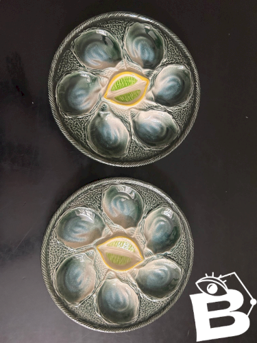 6 assiettes à huitres en barbotine Saint Clément