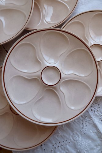 6 assiettes à huîtres rose vintage faïence Longwy