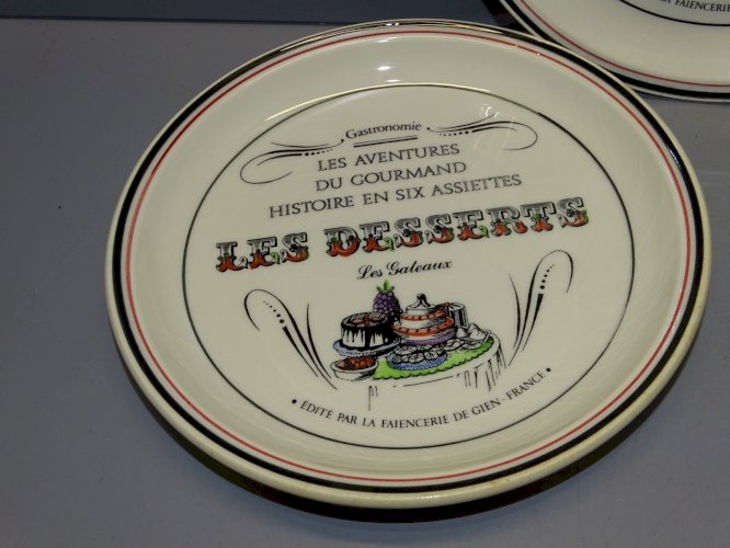 -6 ASSIETTES CERAMIQUE GIEN LES AVENTURES DU GOURMAND LE COLLECTIONNEUR    D