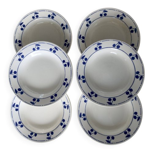 6 assiettes creuses vintage faïence blanche - Décor cerises bleues