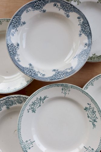 6 assiettes creuses vintage terre de fer dépareillées - Tons bleus et verts
