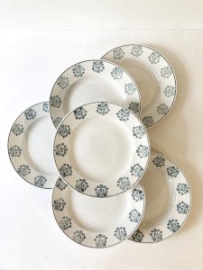 6 assiettes de service Sarreguemines, modèle René