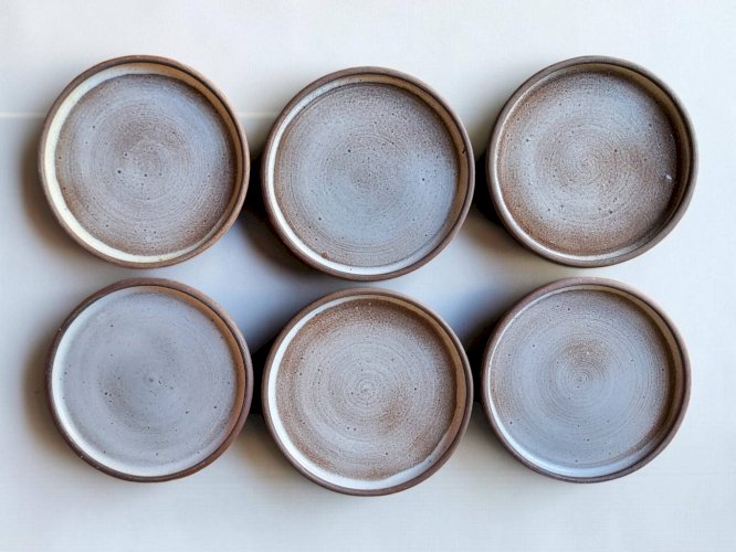 6 assiettes en grès de Ratilly / J&N Pierlot / Puisaye