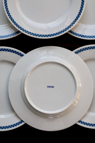 6 assiettes Lustucru vintage en porcelaine motif damier bleu