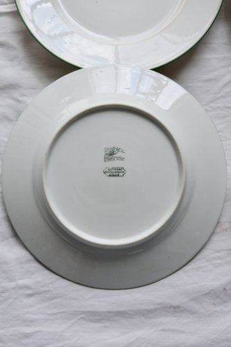 6 assiettes monogrammées anciennes en porcelaine de Limoges