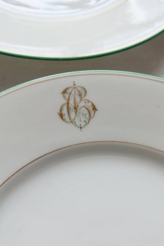 6 assiettes monogrammées anciennes en porcelaine de Limoges