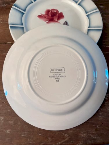 6 assiettes plates Digoin Sarreguemines modèle Dauphin