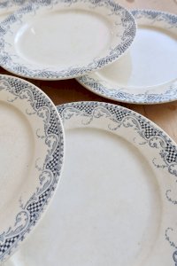 dot