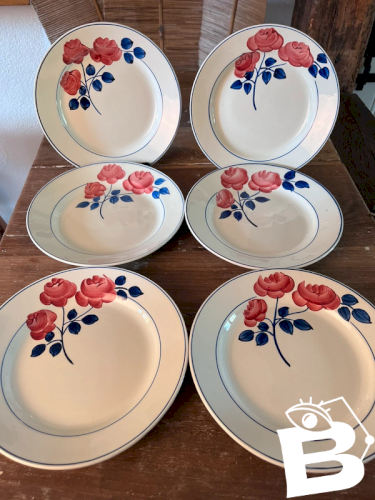 6 assiettes plates HBCM modèle Rose Rouge