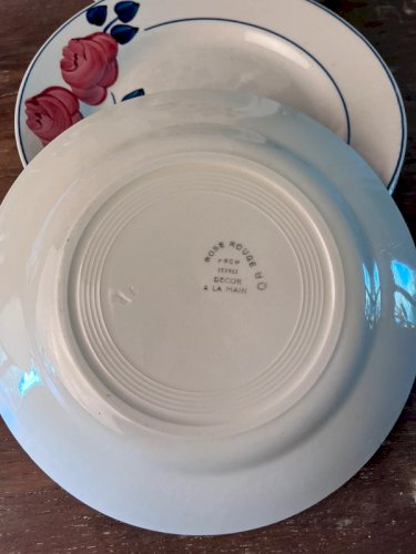 6 assiettes plates HBCM modèle Rose Rouge